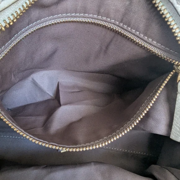 Tory Burch McGraw Small Satchel, an elegant pebbled leather  Crossbody bag - Picture 14 of 15